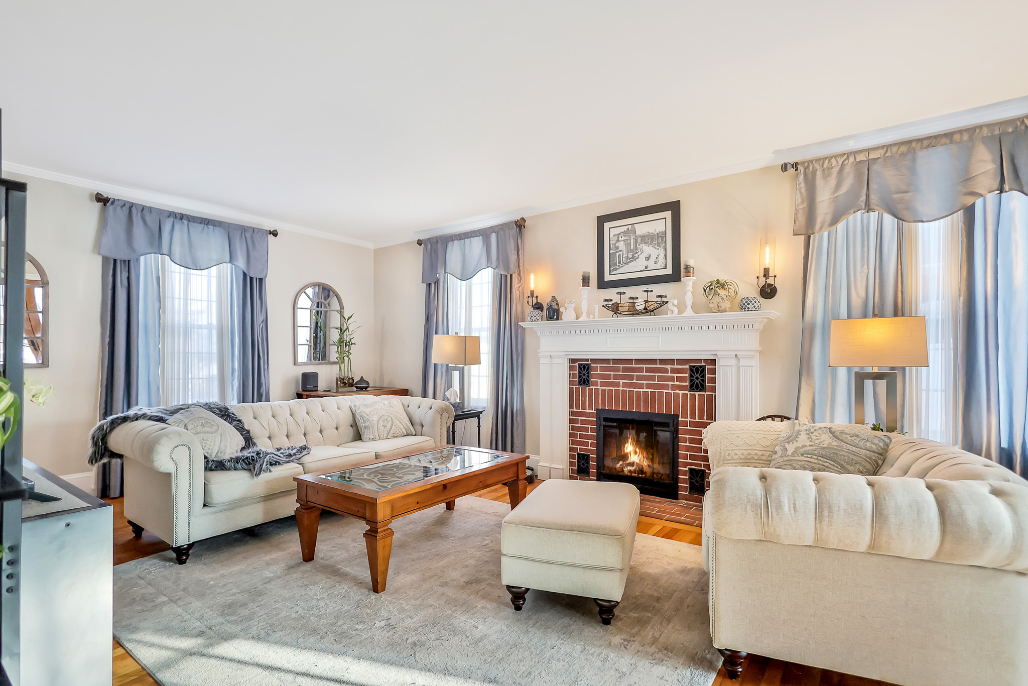 Lawrence, Massachusetts, 01841, United States, 3 Bedrooms Bedrooms, ,2 BathroomsBathrooms,Residential,For Sale,2005790