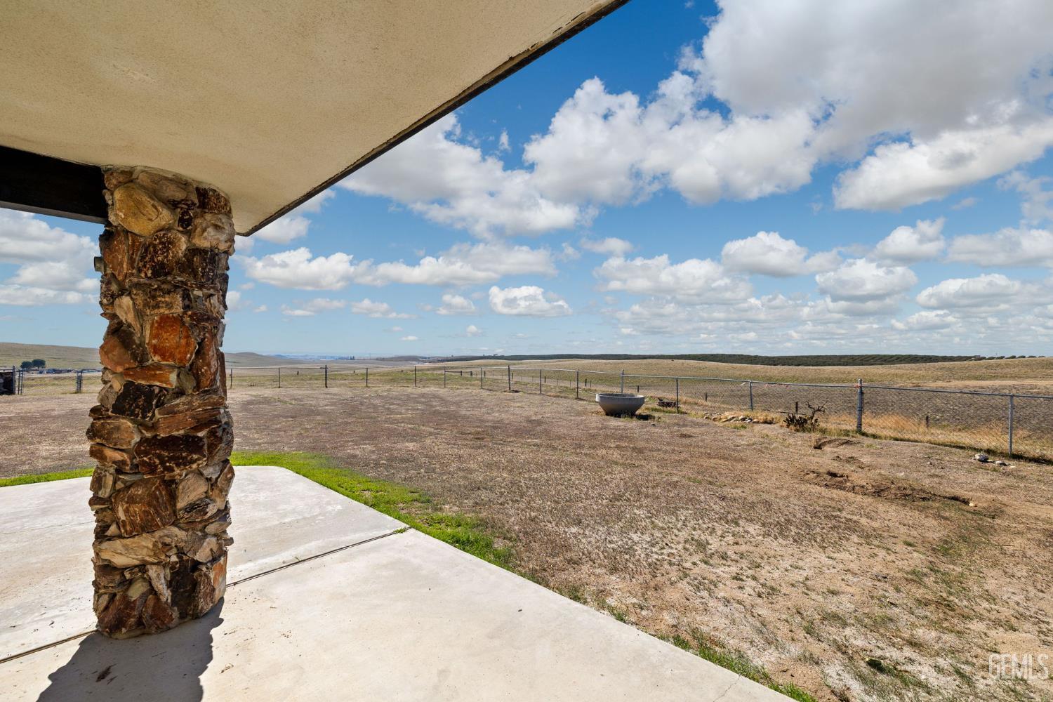 Mc Farland, California, 93250, United States, 3 Bedrooms Bedrooms, ,2 BathroomsBathrooms,Residential,For Sale,1994754