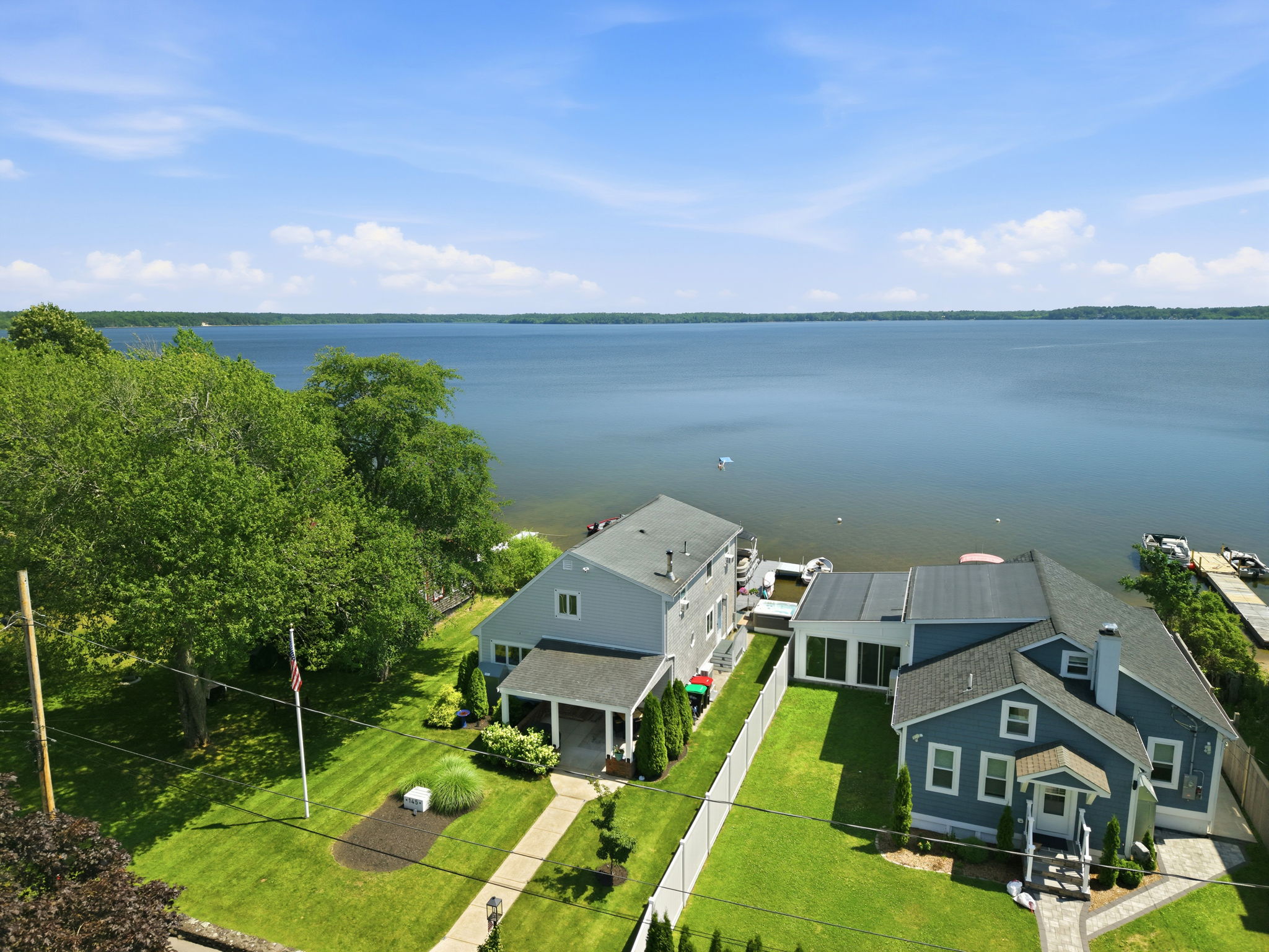  145 Staples Shore Rd, Lakeville - 物件實景