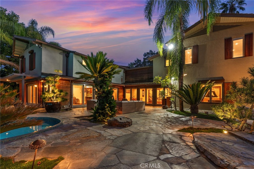 San Marino, California, 91108, United States, 5 Bedrooms Bedrooms, ,6 BathroomsBathrooms,Residential,For Sale,1686890