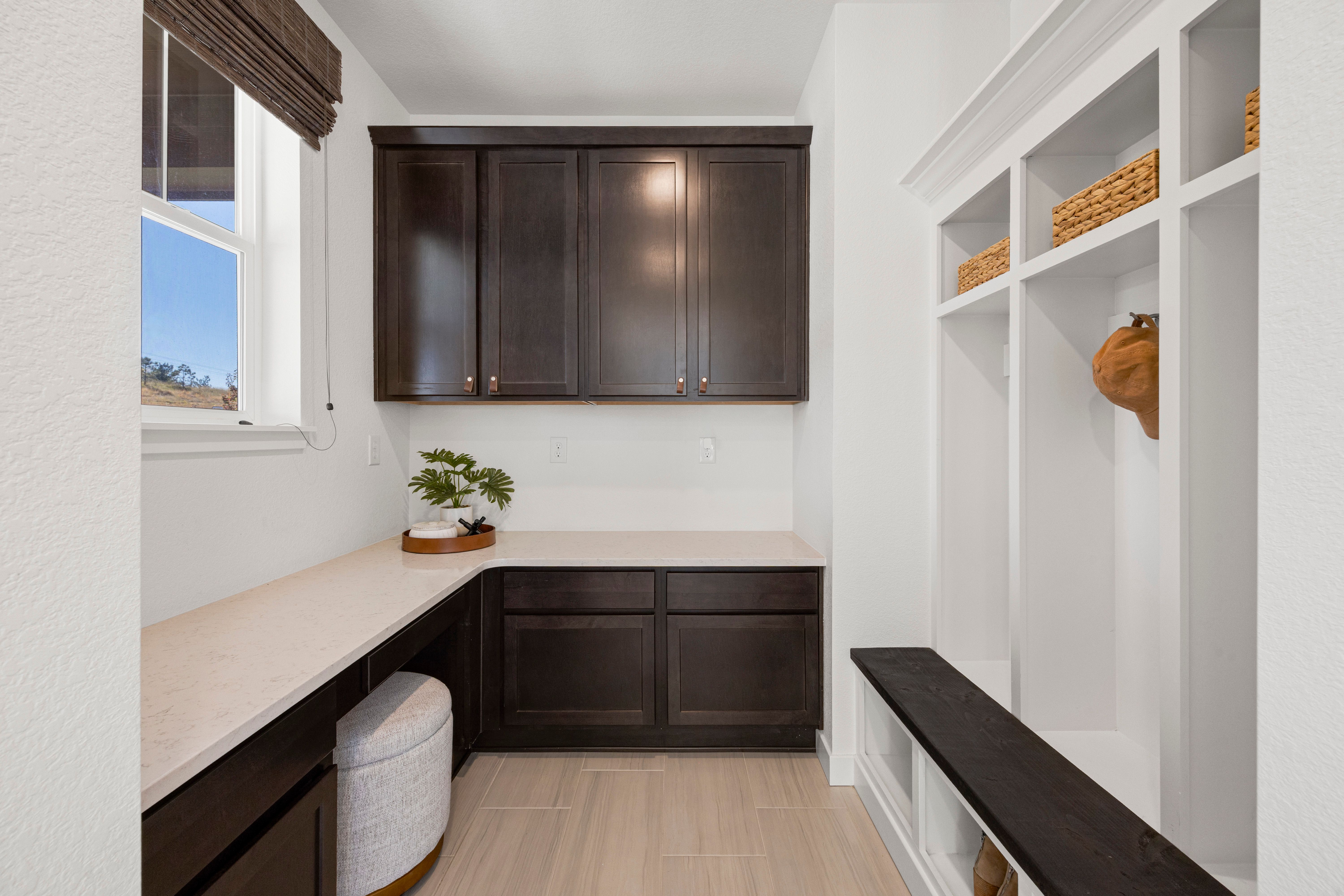  Welcome To This Stunning, Thoughtfully Designed Home In Inspiration - 物件實景
