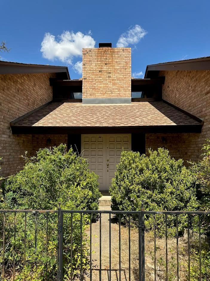 Fredericksburg, Texas, 78624, United States, 4 Bedrooms Bedrooms, ,2 BathroomsBathrooms,Residential,For Sale,1869551