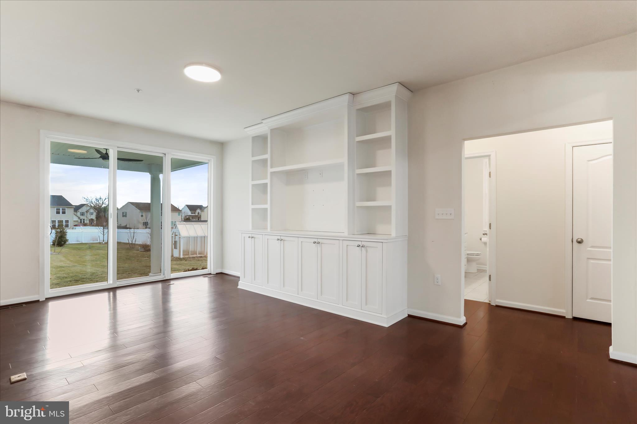 Williamsport, Maryland, 21795, United States, 3 Bedrooms Bedrooms, ,2 BathroomsBathrooms,Residential,For Sale,2005890