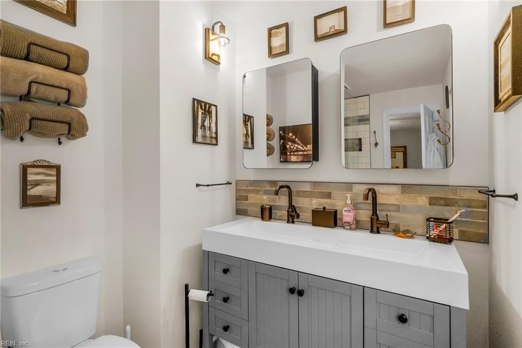 Virginia Beach, Virginia, 23455, United States, 3 Bedrooms Bedrooms, ,2 BathroomsBathrooms,Residential,For Sale,1984440