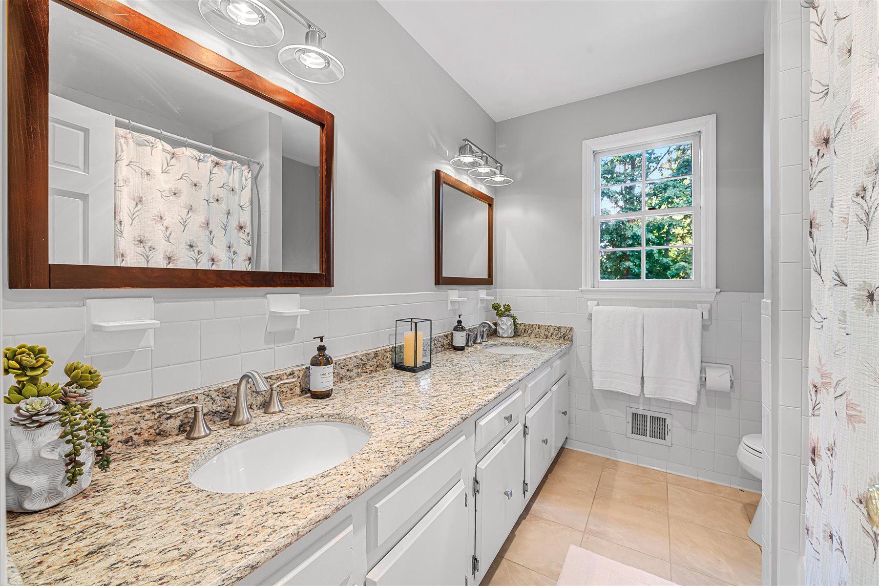  11152 Powder Horn Drive, Potomac, MD, 20854 - 物件實景