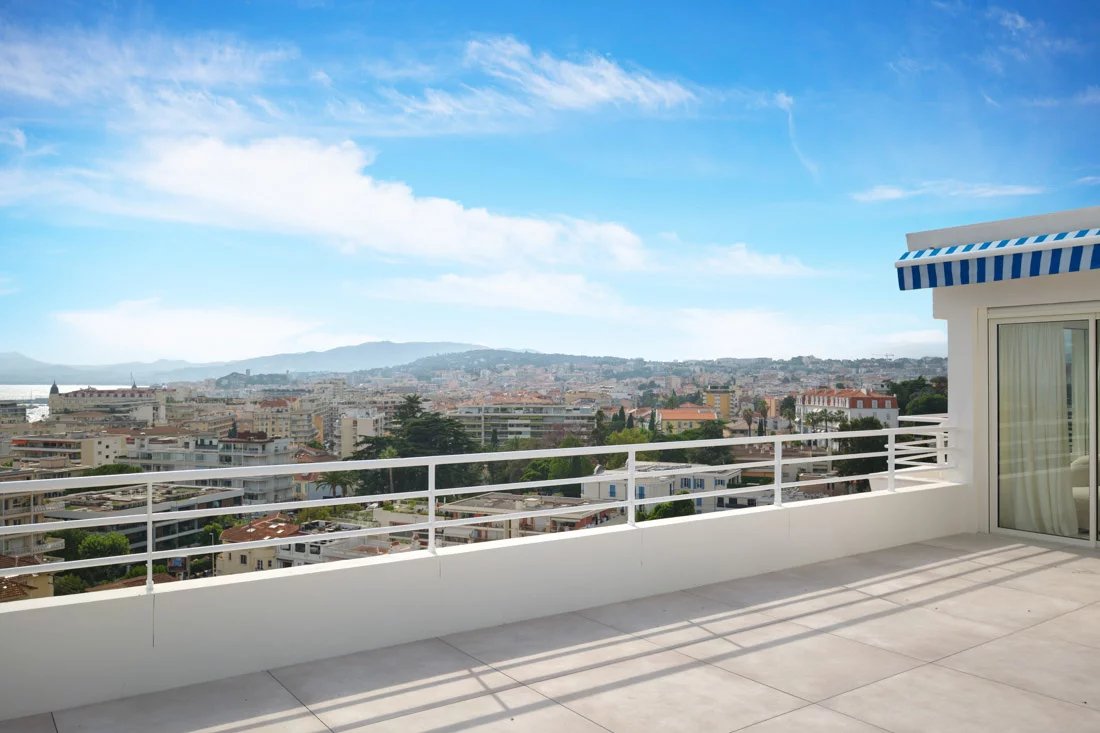 Cannes, Provence-Alpes-Côte d?Azur, 06400, FR, 3 Bedrooms Bedrooms, ,3 BathroomsBathrooms,Residential,For Sale,1413929