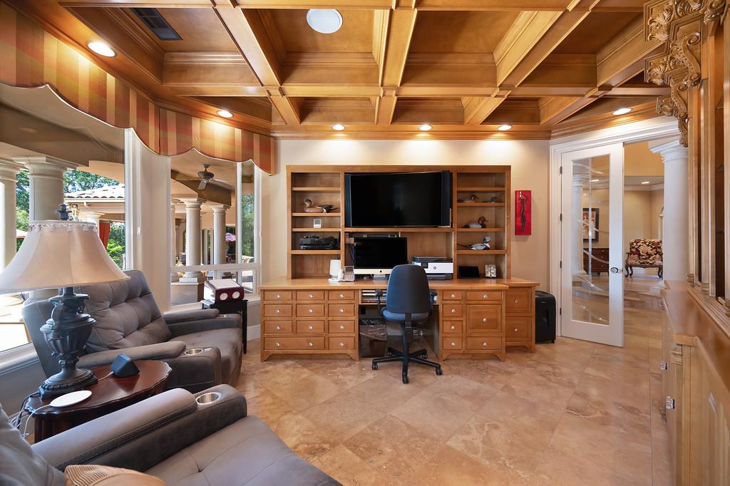 El Dorado Hills, California, 95762, United States, 4 Bedrooms Bedrooms, ,6 BathroomsBathrooms,Residential,For Sale,1958434