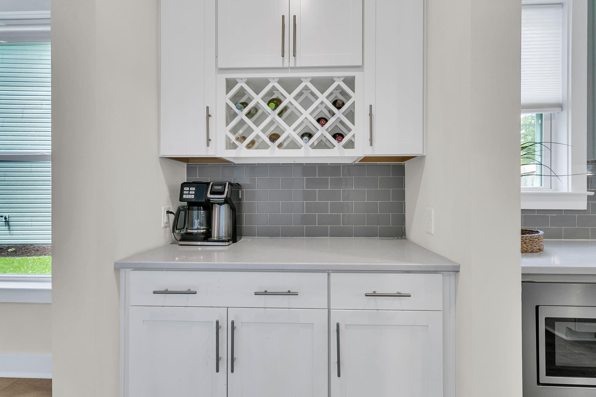 Summerville, South Carolina, 29486, United States, 4 Bedrooms Bedrooms, ,4 BathroomsBathrooms,Residential,For Sale,1974622