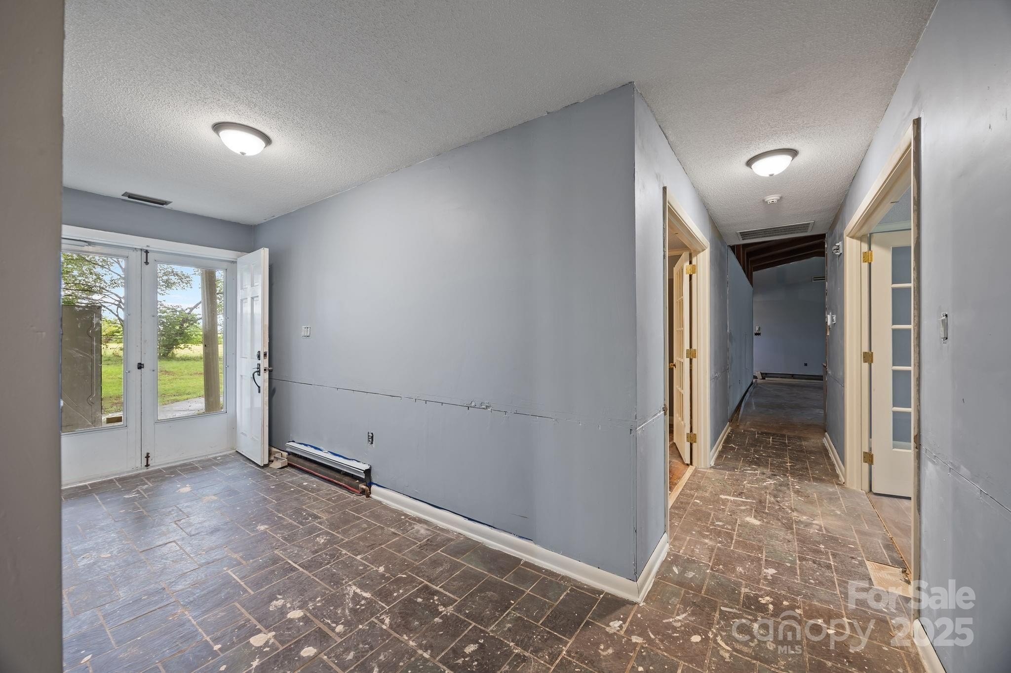 Cleveland, North Carolina, 27013, United States, 4 Bedrooms Bedrooms, ,4 BathroomsBathrooms,Residential,For Sale,1915342