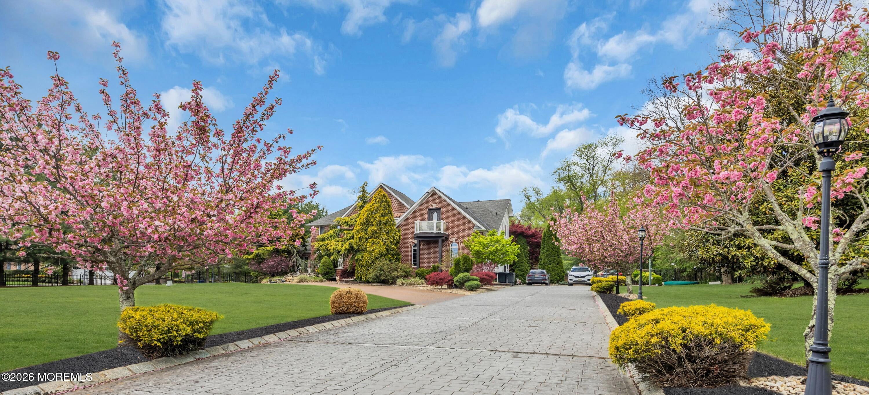 Manalapan, New Jersey, 07726, United States, 4 Bedrooms Bedrooms, ,5 BathroomsBathrooms,Residential,For Sale,2042369