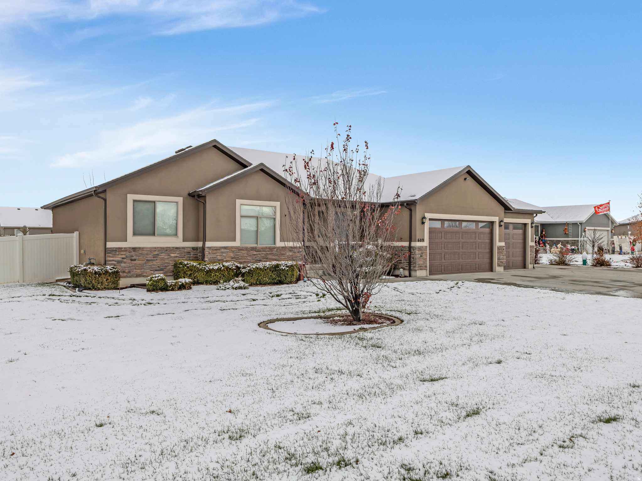 Grantsville, Utah, 84029, United States, 6 Bedrooms Bedrooms, ,3 BathroomsBathrooms,Residential,For Sale,2003482