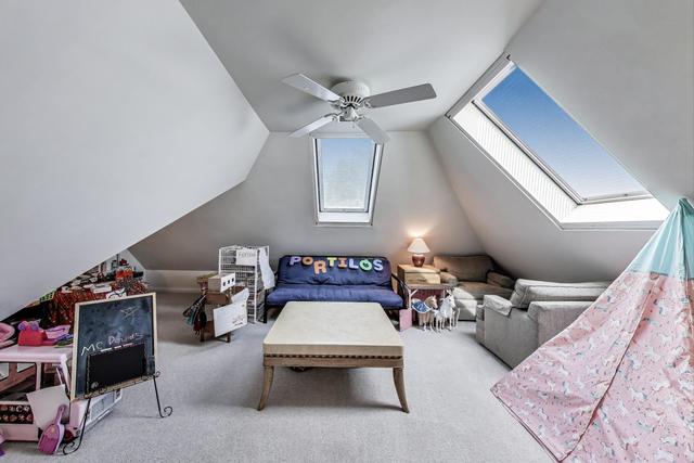 Dundee, Illinois, 60118, United States, 4 Bedrooms Bedrooms, ,5 BathroomsBathrooms,Residential,For Sale,1977469