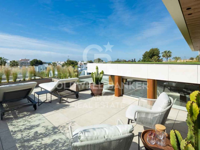 Marbella, Andalusia, ES, 5 Bedrooms Bedrooms, ,5 BathroomsBathrooms,Residential,For Sale,1766354