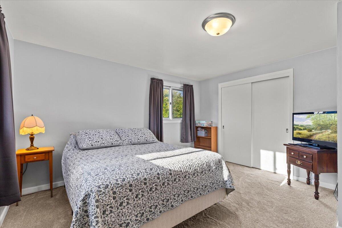 West Bend, Wisconsin, 53090, United States, 4 Bedrooms Bedrooms, ,3 BathroomsBathrooms,Residential,For Sale,1960551