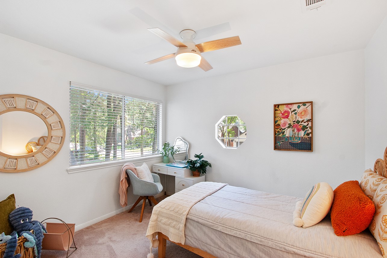 The Woodlands, Texas, 77381, United States, 3 Bedrooms Bedrooms, ,3 BathroomsBathrooms,Residential,For Sale,1970094