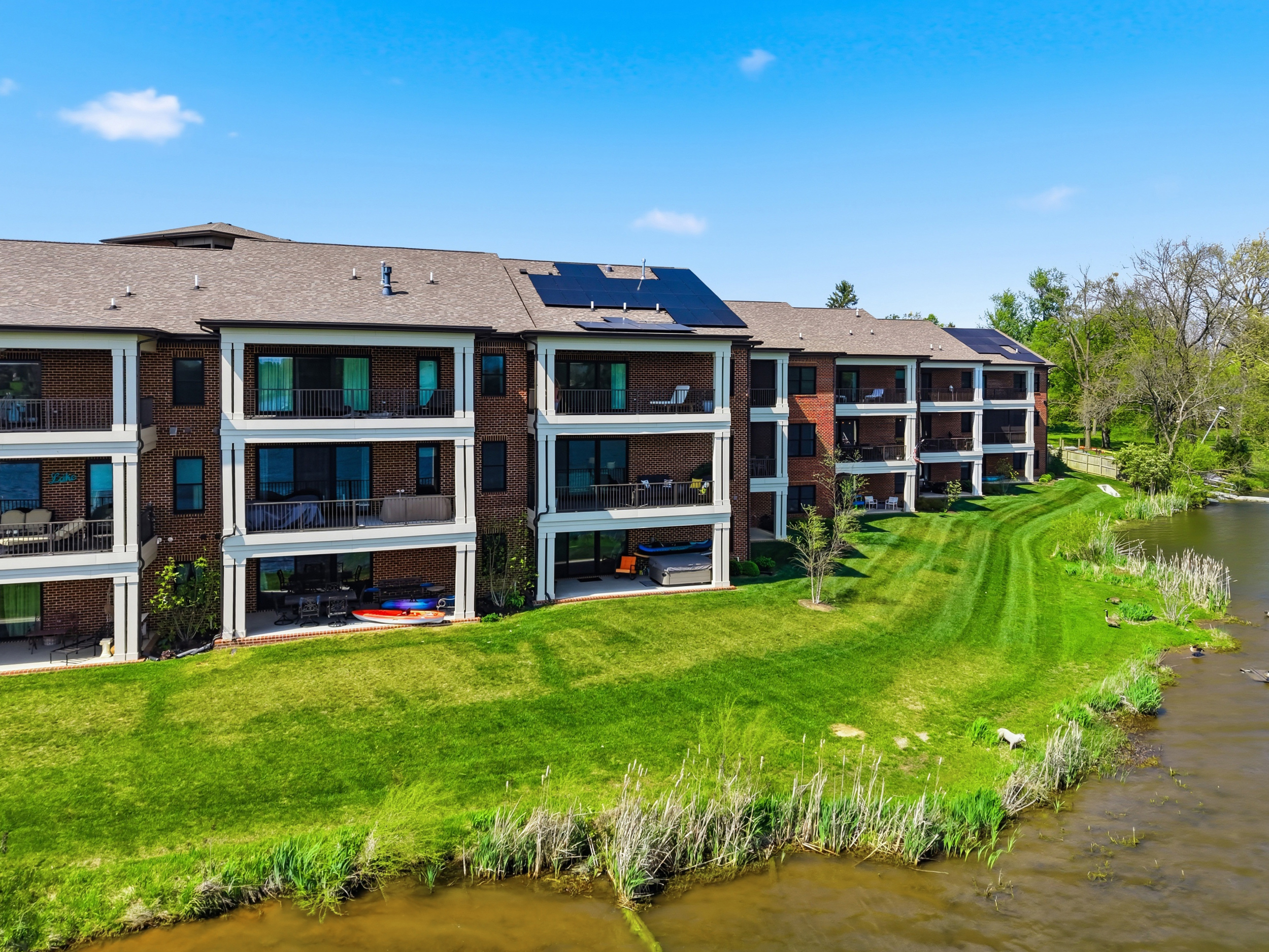  535 Laketower Drive #105 - 物件實景