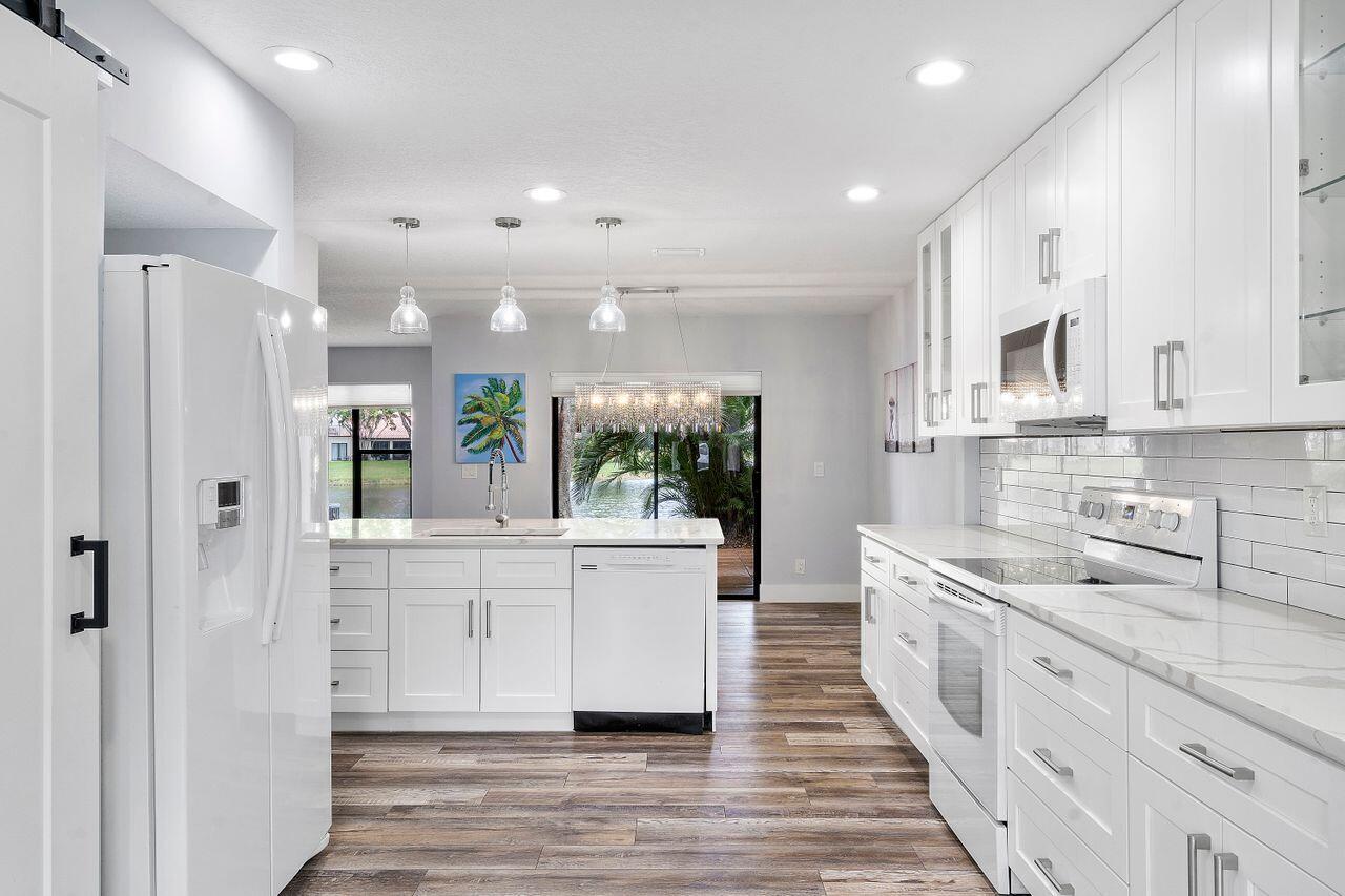 Deerfield Beach, Florida, 33442, United States, 3 Bedrooms Bedrooms, ,3 BathroomsBathrooms,Residential,For Sale,1890939