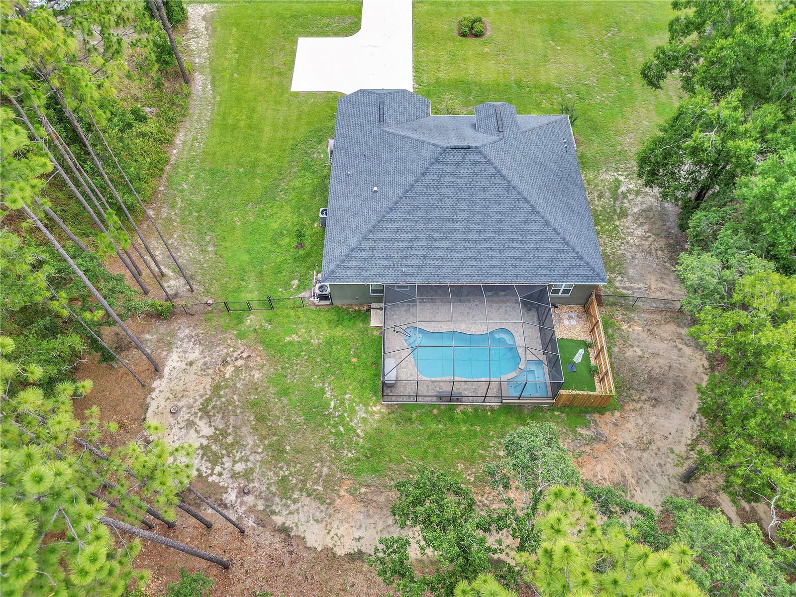 BEVERLY HILLS, Florida, 34465, United States, 3 Bedrooms Bedrooms, ,2 BathroomsBathrooms,Residential,For Sale,1865390