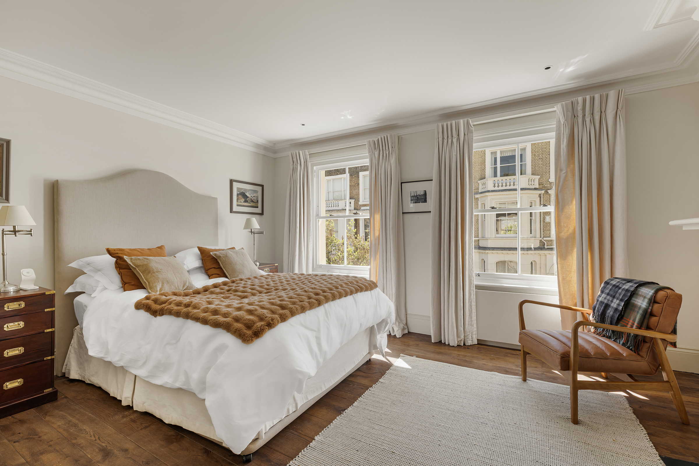  A Light-Filled Freehold House with a 45ft Garden in Prime Kensington - 物件實景