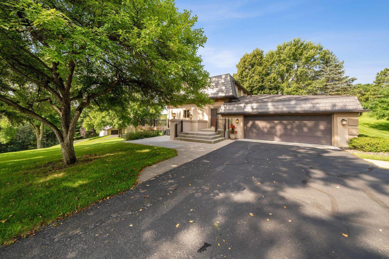 Stillwater, Minnesota, 55082, United States, 4 Bedrooms Bedrooms, ,3 BathroomsBathrooms,Residential,For Sale,1934431