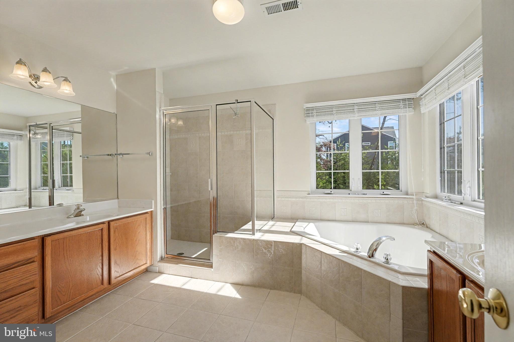 Fredericksburg, Virginia, 22408, United States, 4 Bedrooms Bedrooms, ,3 BathroomsBathrooms,Residential,For Sale,1994203