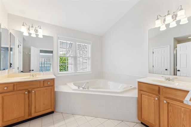 Swainton, New Jersey, 08210, United States, 3 Bedrooms Bedrooms, ,3 BathroomsBathrooms,Residential,For Sale,1827289