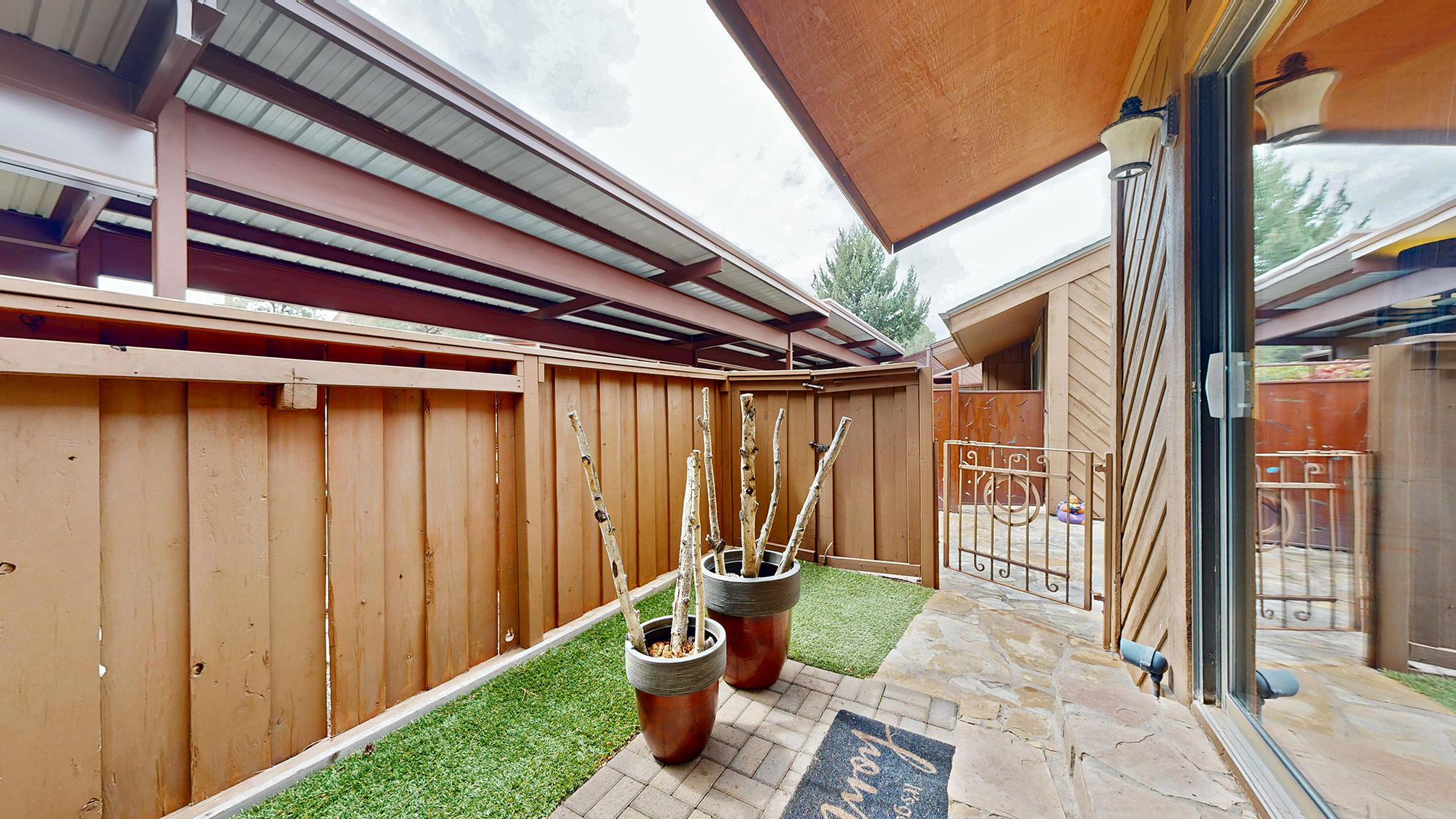 Alto, New Mexico, 88312, United States, 2 Bedrooms Bedrooms, ,2 BathroomsBathrooms,Residential,For Sale,1951526