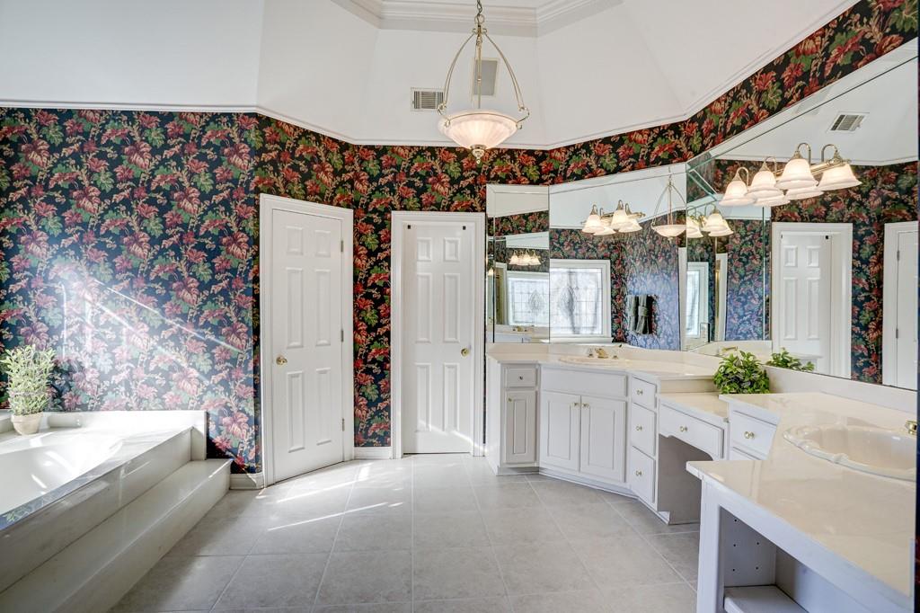 Suwanee, Georgia, 30024, United States, 6 Bedrooms Bedrooms, ,5 BathroomsBathrooms,Residential,For Sale,2013045