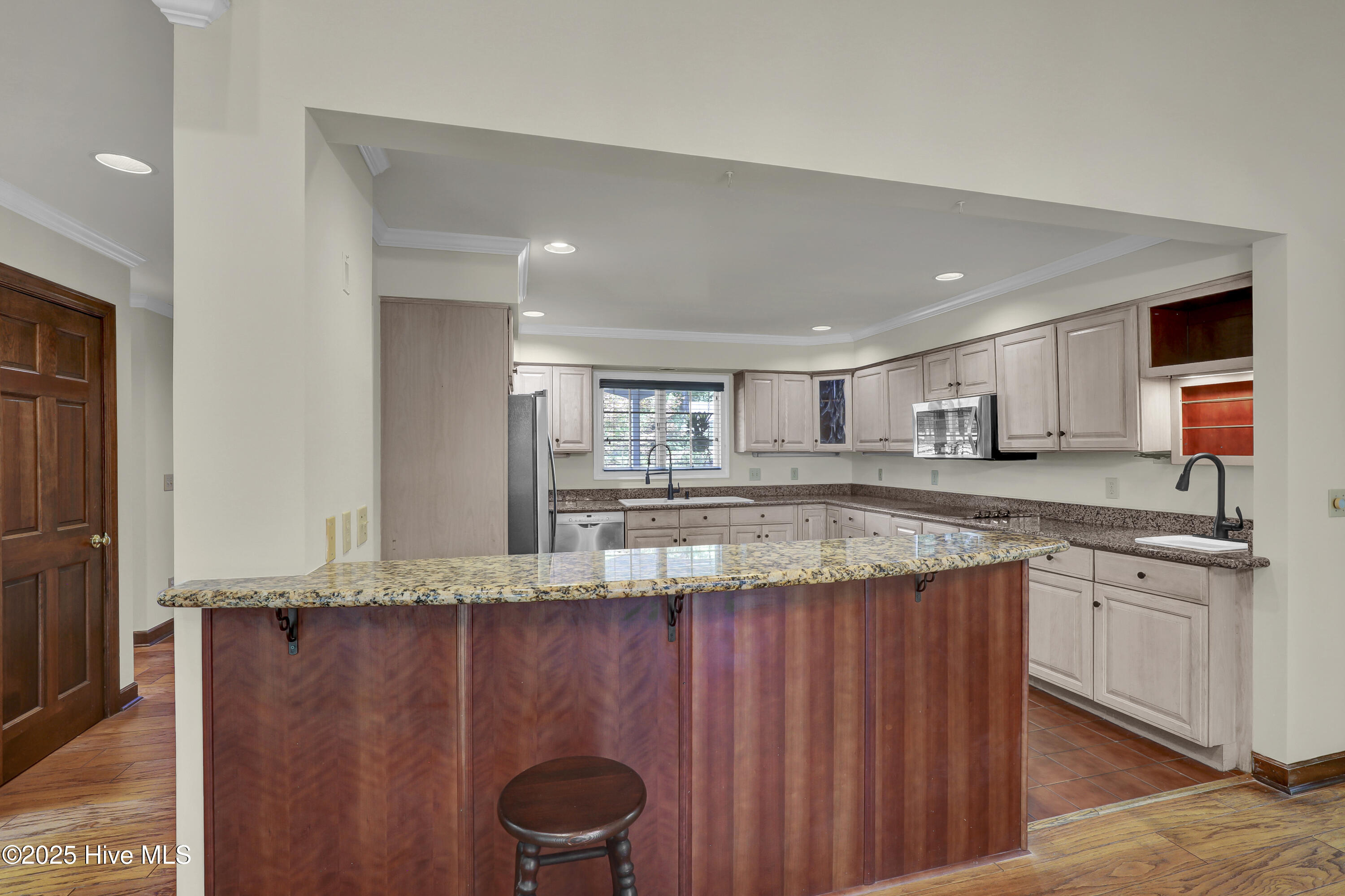 Hampstead, North Carolina, 28443, United States, 3 Bedrooms Bedrooms, ,2 BathroomsBathrooms,Residential,For Sale,1941728