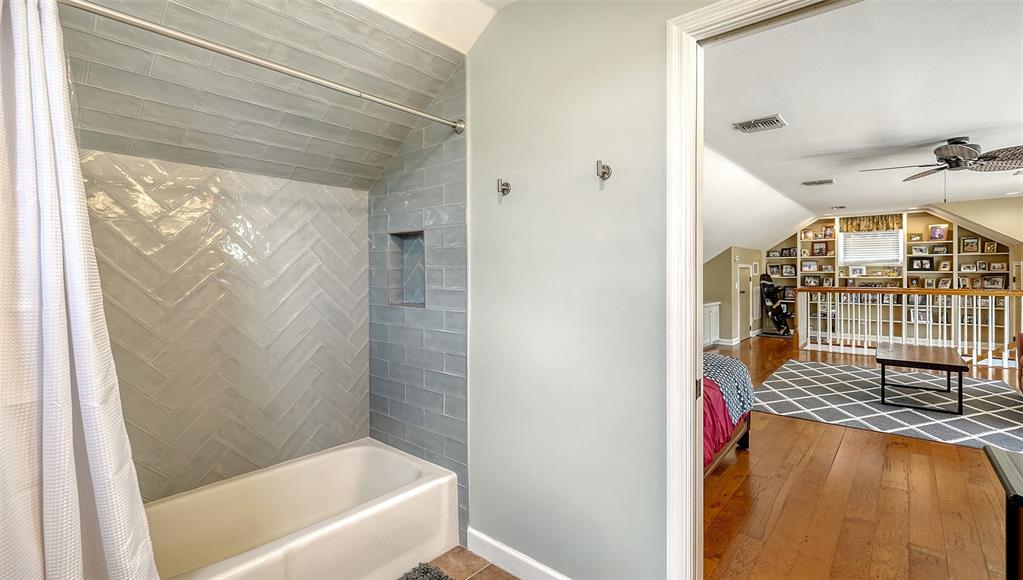 Osprey, Florida, 34229, United States, 3 Bedrooms Bedrooms, ,4 BathroomsBathrooms,Residential,For Sale,1941635