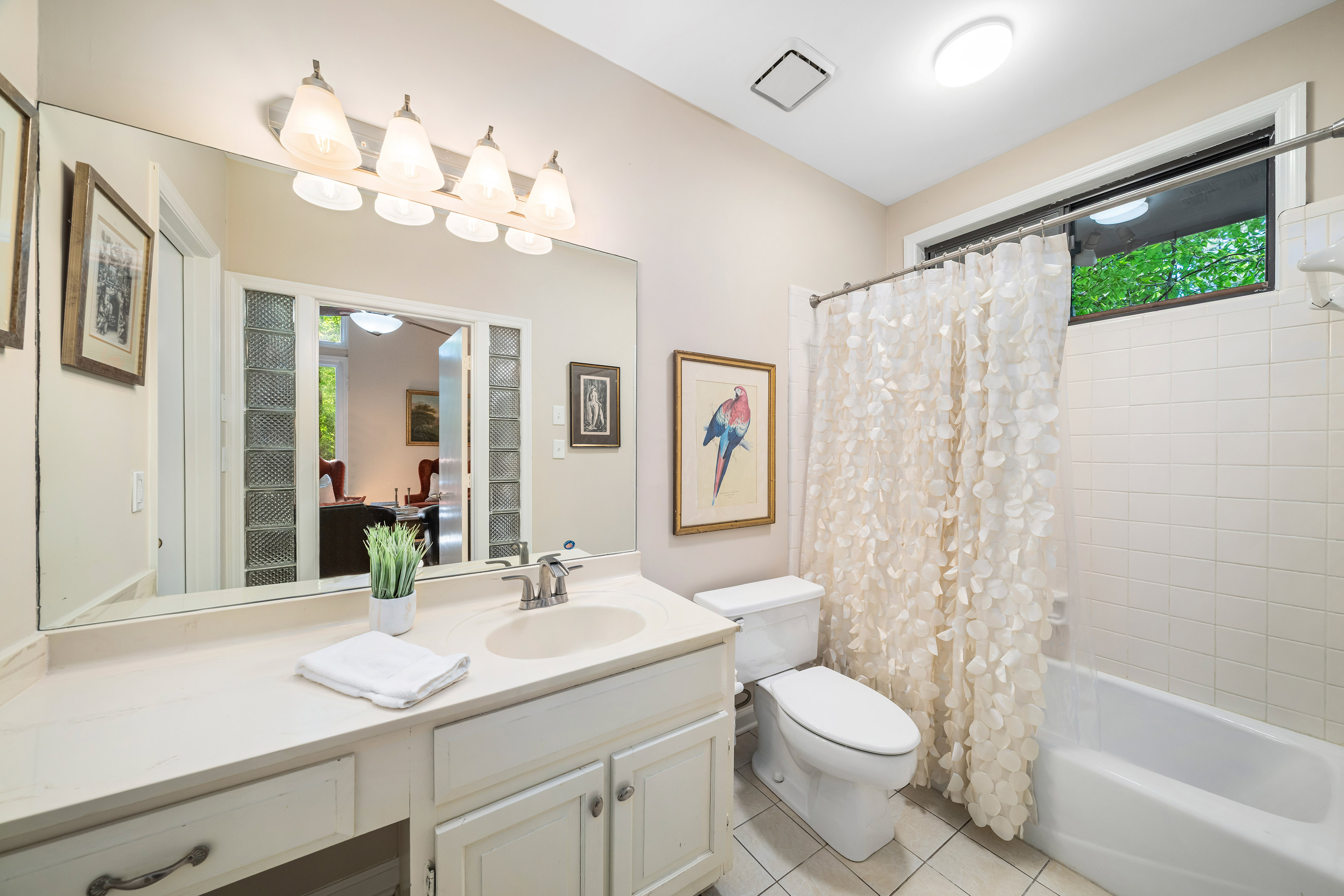  Welcome to One of Martin