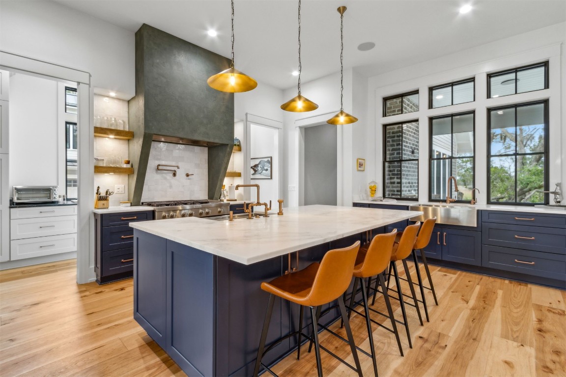 Fernandina Beach, Florida, 32034, United States, 5 Bedrooms Bedrooms, ,4 BathroomsBathrooms,Residential,For Sale,1983065