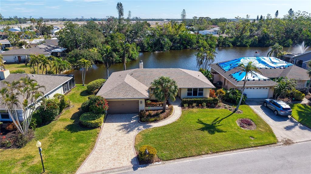 Bradenton, Florida, 34210, United States, 3 Bedrooms Bedrooms, ,2 BathroomsBathrooms,Residential,For Sale,1957049
