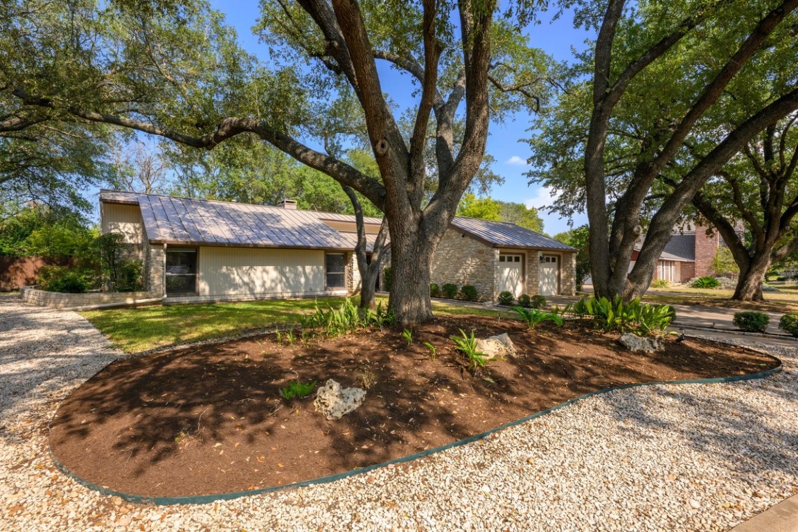 Austin, Texas, 78747, United States, 3 Bedrooms Bedrooms, ,2 BathroomsBathrooms,Residential,For Sale,1988922