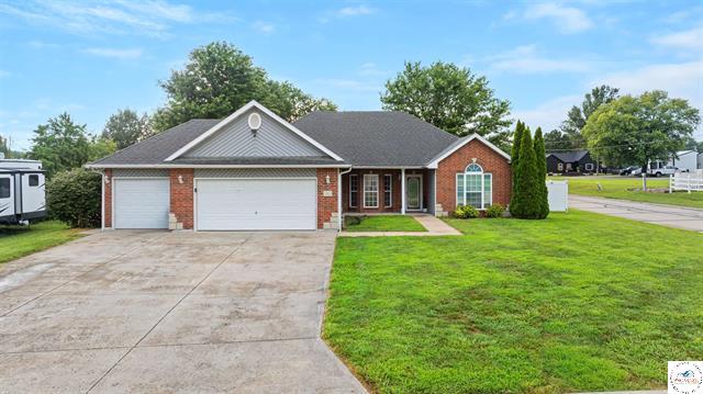 Sandstone St, Sedalia, MO 65301