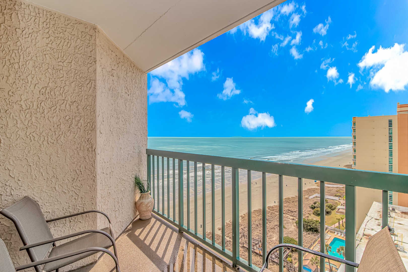 North Myrtle Beach, South Carolina, 29582, United States, 4 Bedrooms Bedrooms, ,3 BathroomsBathrooms,Residential,For Sale,1943651