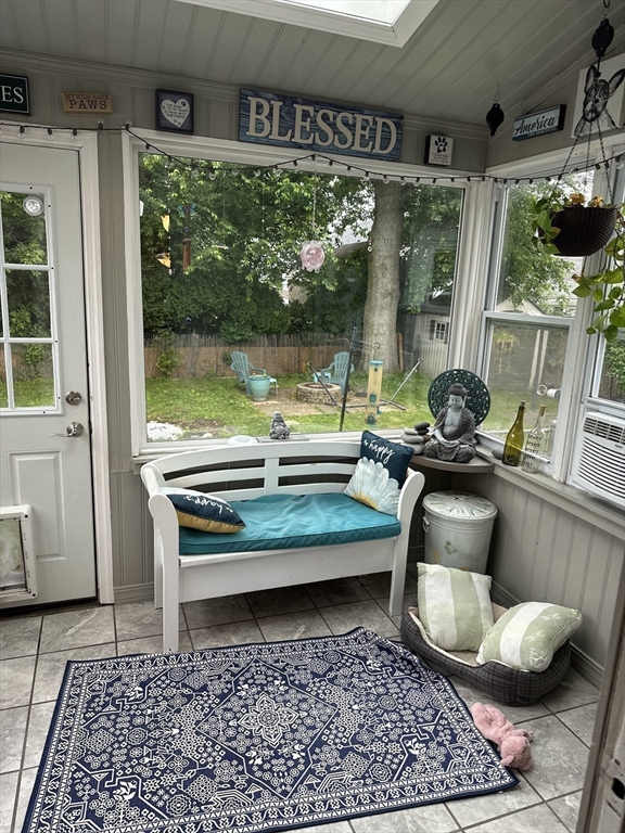 Boston, Massachusetts, 02131, United States, 3 Bedrooms Bedrooms, ,1 BathroomBathrooms,Residential,For Sale,1856729