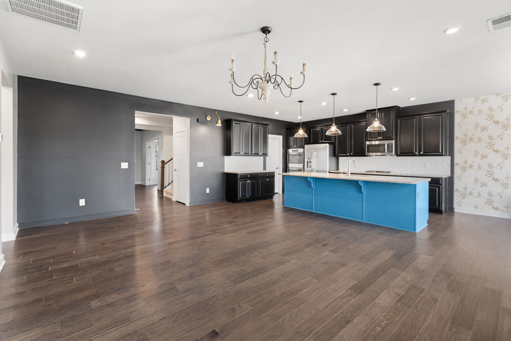  216 Edwin Ellis Dr, Greer, SC 29651 - 物件實景