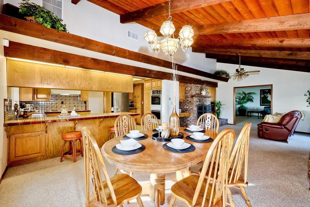 576 Camino De La Cima, San Marcos, California, 92078, United States, 5 Bedrooms Bedrooms, ,4 BathroomsBathrooms,Residential,For Sale,576 Camino De La Cima,1622114