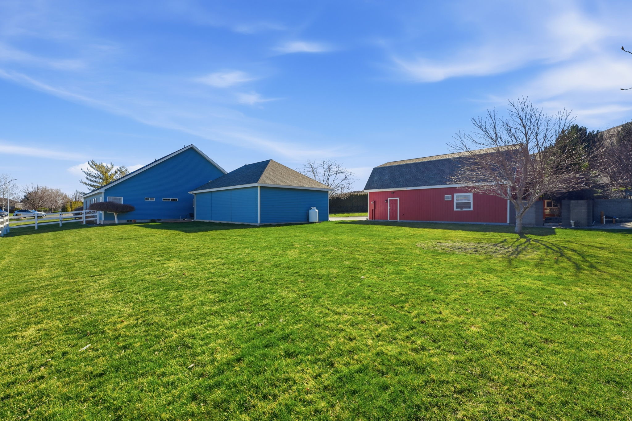  Located in The Heart of West Richland’s Wine Country - 物件實景