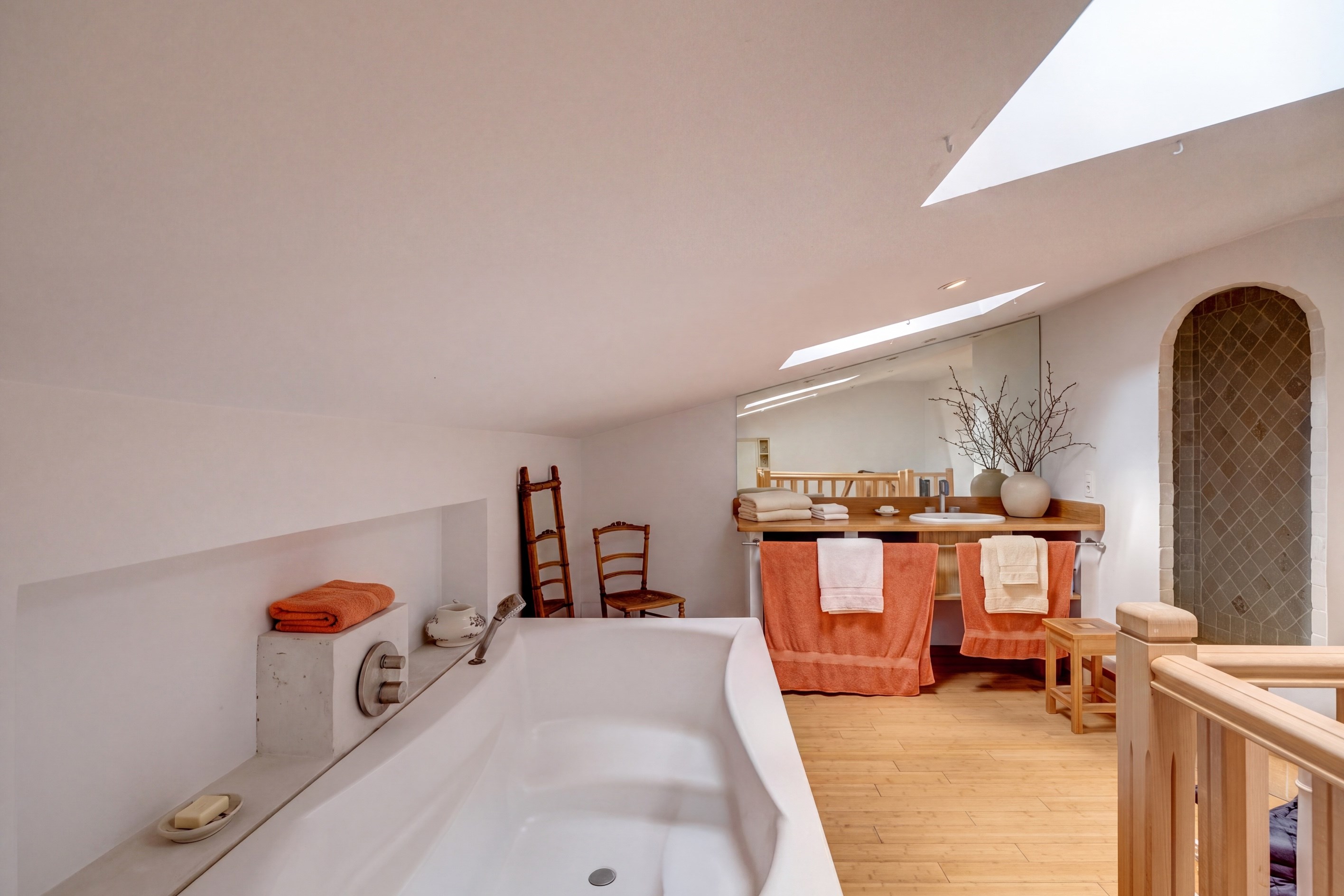  Golfe Juan, contemporary Provençal villa with pool and panoramic sea views - 物件實景