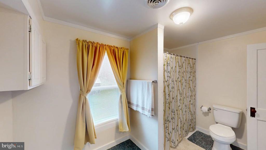 RIO, West Virginia, 26755, United States, 4 Bedrooms Bedrooms, ,2 BathroomsBathrooms,Residential,For Sale,1793735