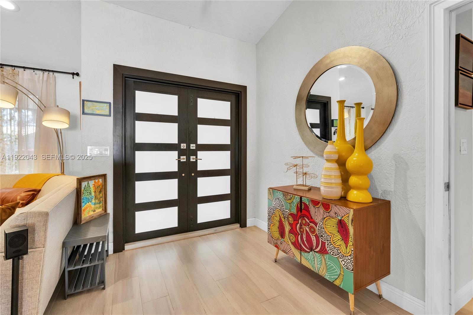 Miami Lakes, Florida, 33016, United States, 3 Bedrooms Bedrooms, ,3 BathroomsBathrooms,Residential,For Sale,2002198