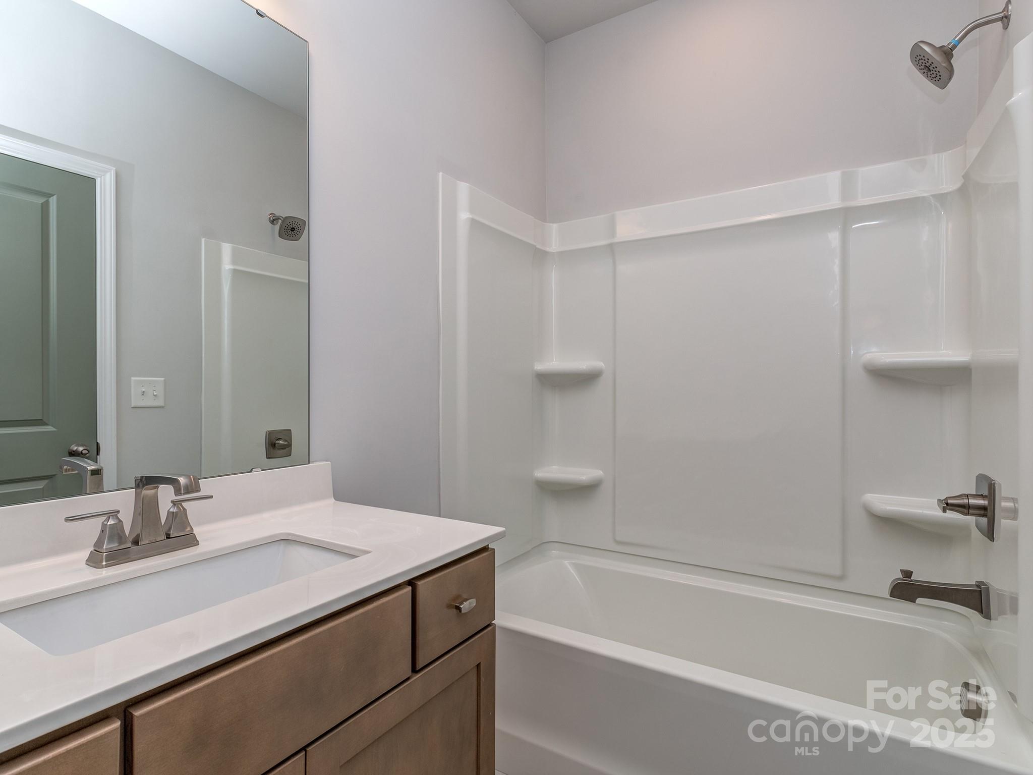 Charlotte, North Carolina, 28277, United States, 4 Bedrooms Bedrooms, ,4 BathroomsBathrooms,Residential,For Sale,1989428