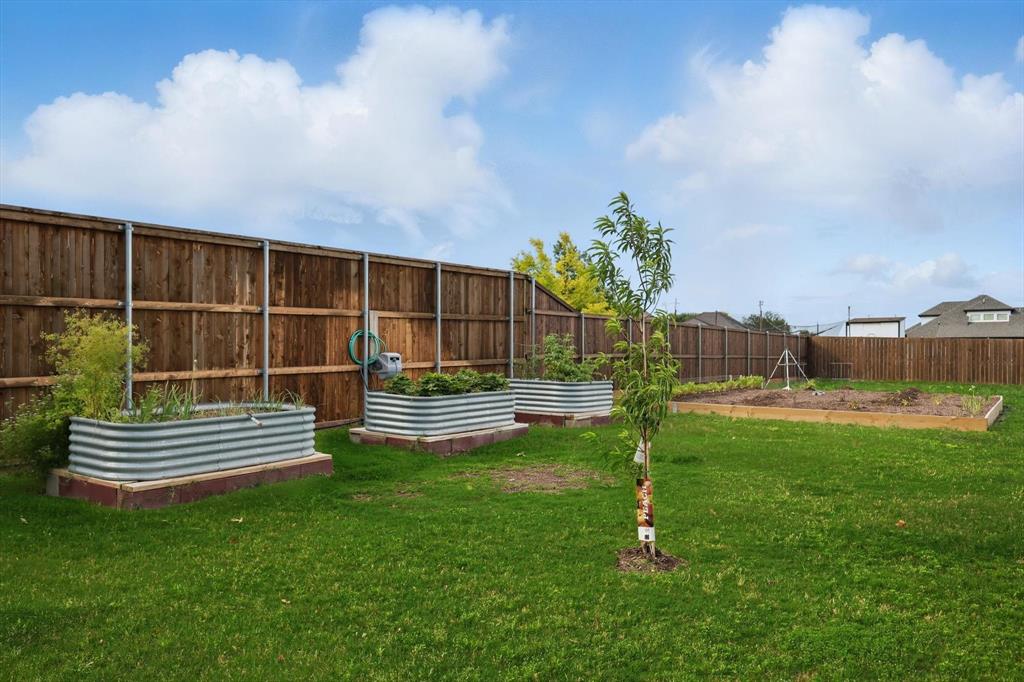 Midlothian, Texas, 76065, United States, 3 Bedrooms Bedrooms, ,3 BathroomsBathrooms,Residential,For Sale,1887438