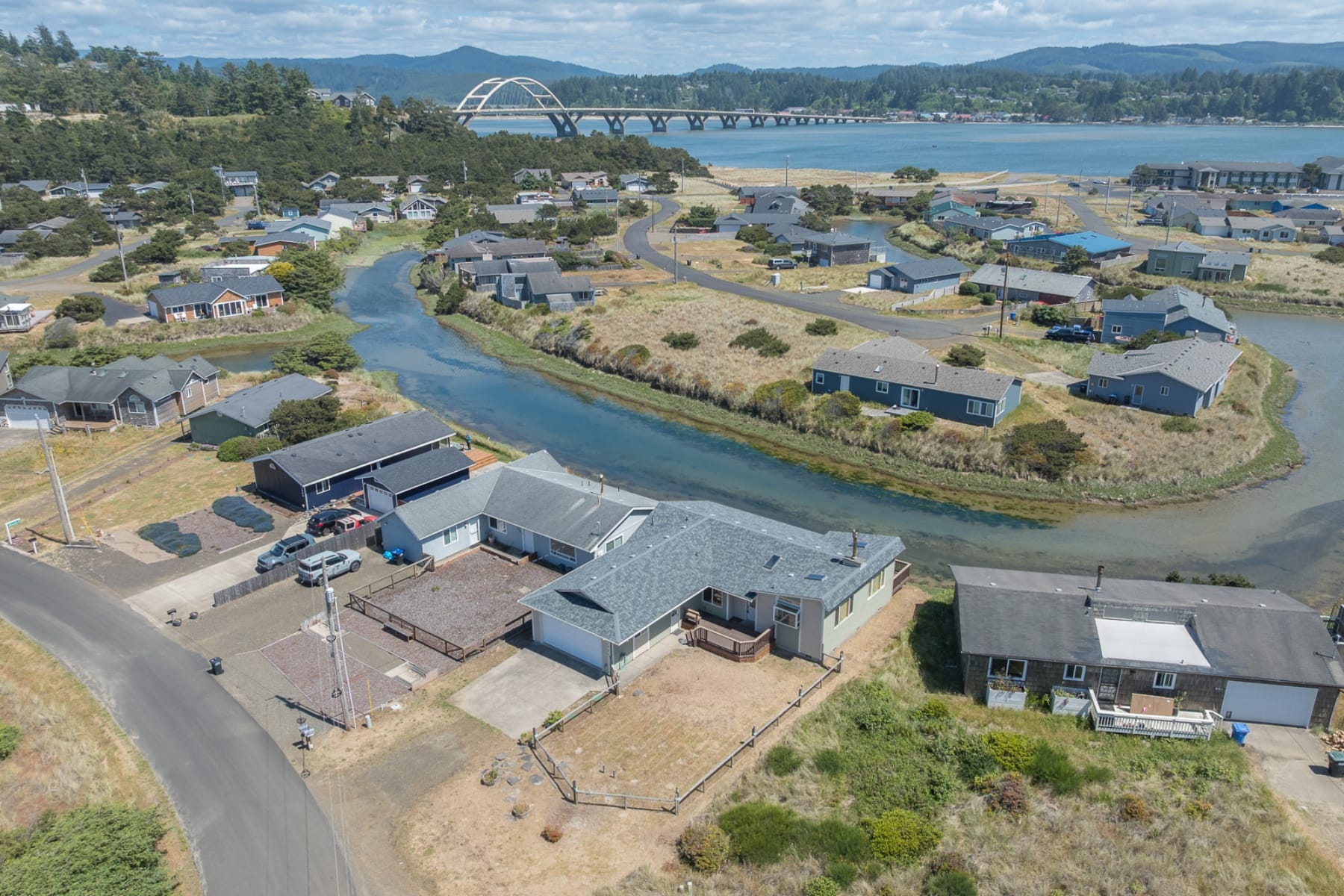  1001 NW PACIFIC WAY Waldport, OR 97394 - 物件實景