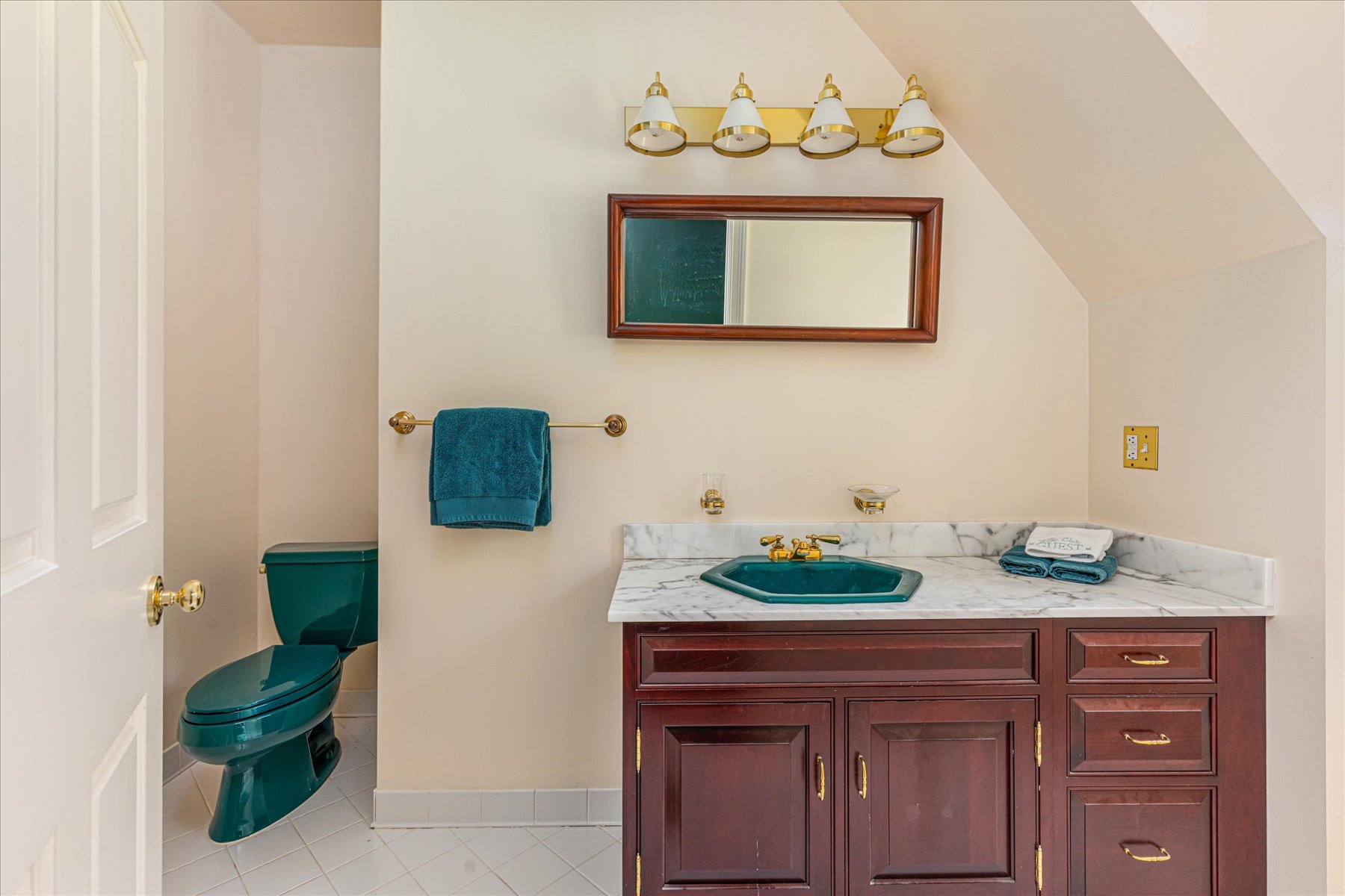  261 Merrifield Lane, Winchester, VA, 22602 - 物件實景
