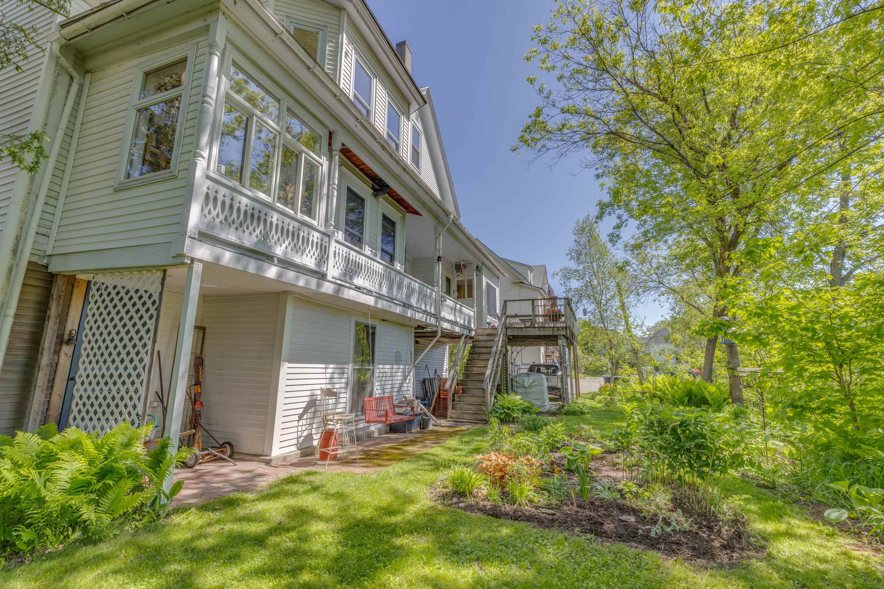 Littleton, New Hampshire, 03561, United States, 5 Bedrooms Bedrooms, ,1 BathroomBathrooms,Residential,For Sale,1856478