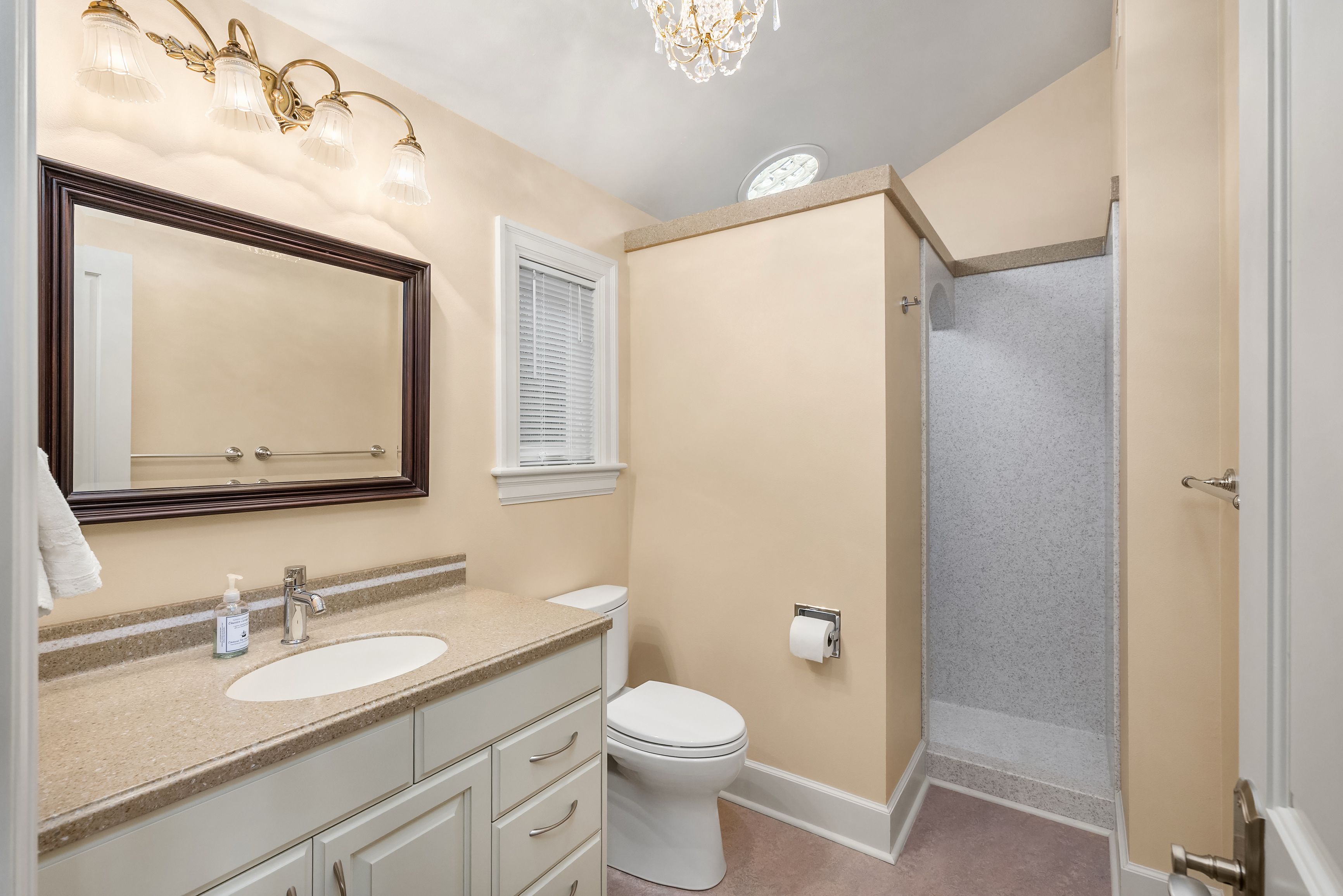  1107 Madison Street, Port Townsend, WA 98368 - 物件實景
