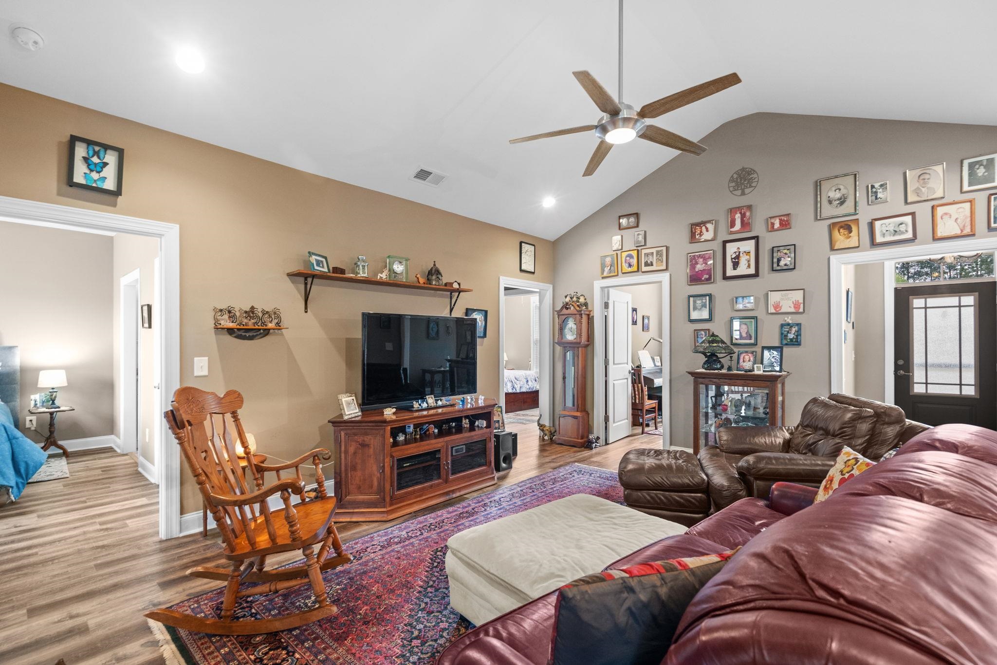 Loris, South Carolina, 29569, United States, 4 Bedrooms Bedrooms, ,3 BathroomsBathrooms,Residential,For Sale,2031917